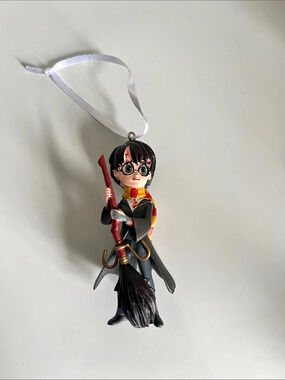 Warner Bros Harry Potter Quidditch Christmas Tree Ornament